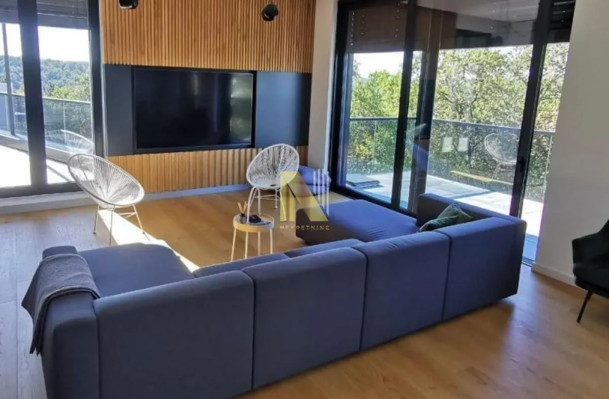 Prodaja, četvorosoban stan, 184m², Savski Venac, Beograd
