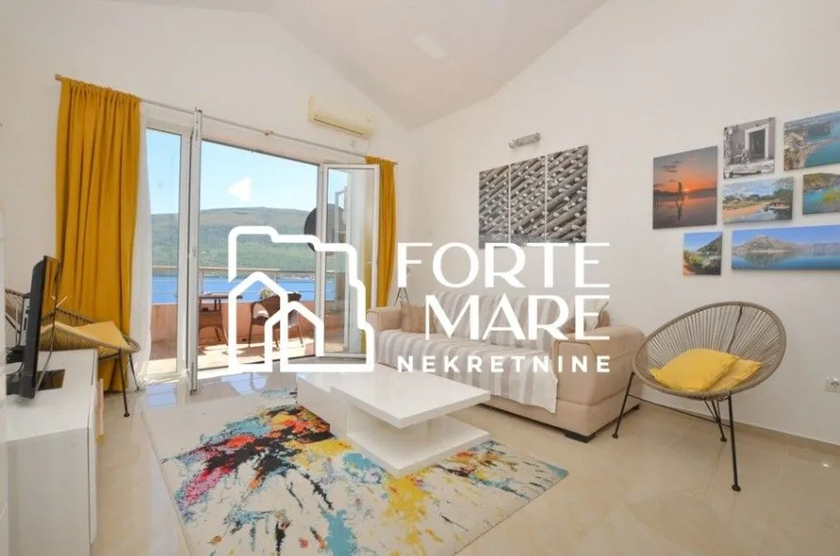 Sale, one bedroom apartment, 54m², Đenovići, Herceg Novi