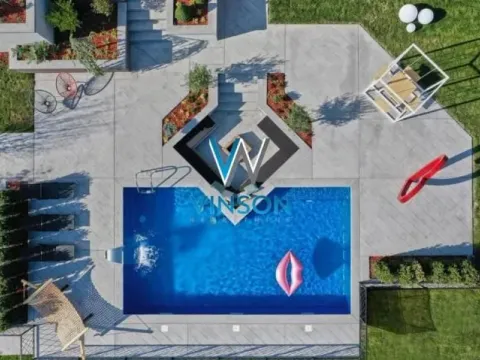 Izdavanje, kuća, 310m², Sremski Karlovci, Novi Sad - image 19