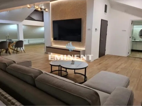 Izdavanje, trosoban stan, 360m², Savski Venac, Beograd - image 5
