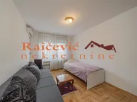 Izdavanje, trosoban stan, 85m², Vračar Hram, Vračar Sve Podlokacije - image 13