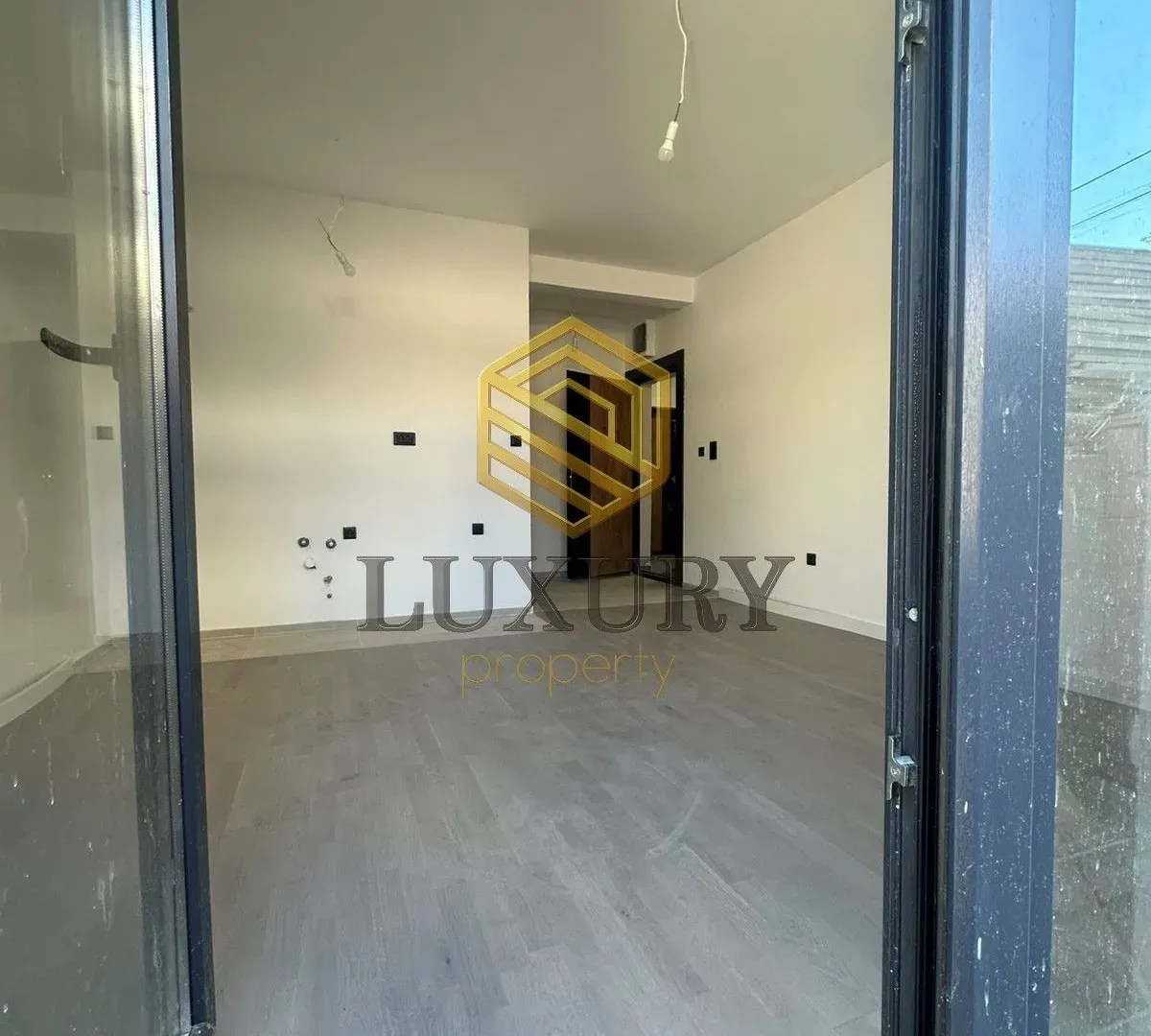 Izdavanje, garsonjera, 24m², Zagorič, Podgorica