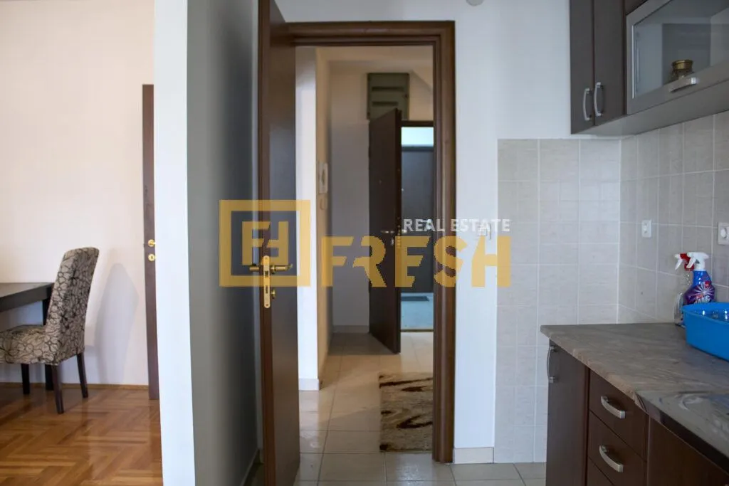 Prodaja, dvosoban stan, 90m², City Kvart, Podgorica