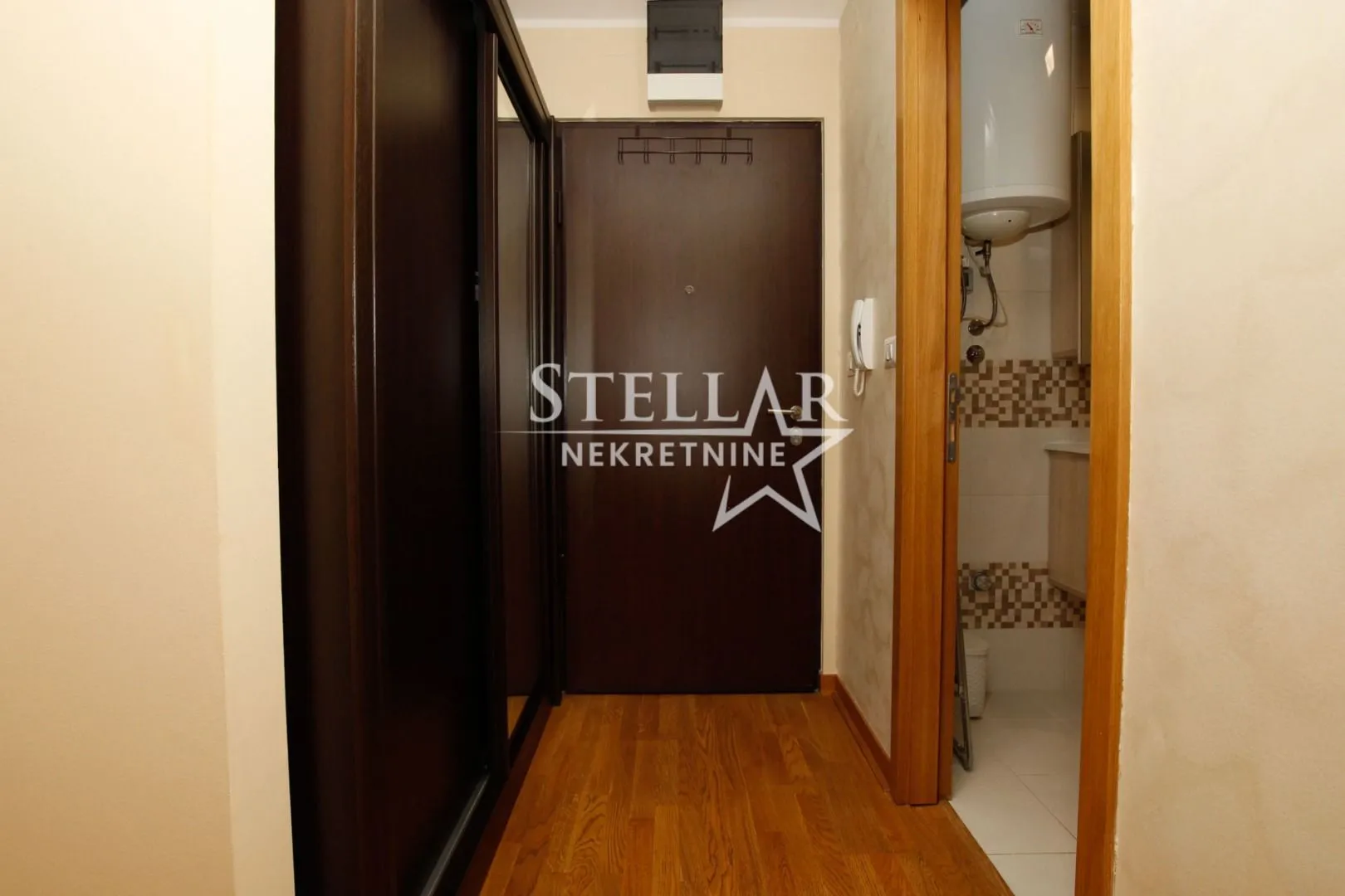 Rent, two bedroom apartment, 68m², City Kvart, Podgorica