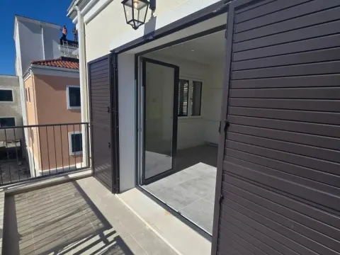 Prodaja, garsonjera, 37m², Luštica Bay, Tivat - image 2