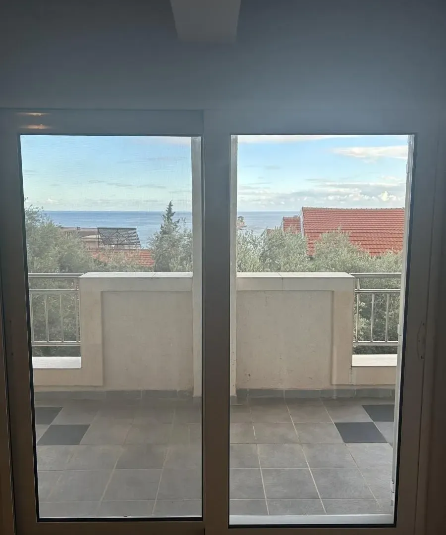 Sale, two bedroom apartment, 84m², Petrovac, Budva