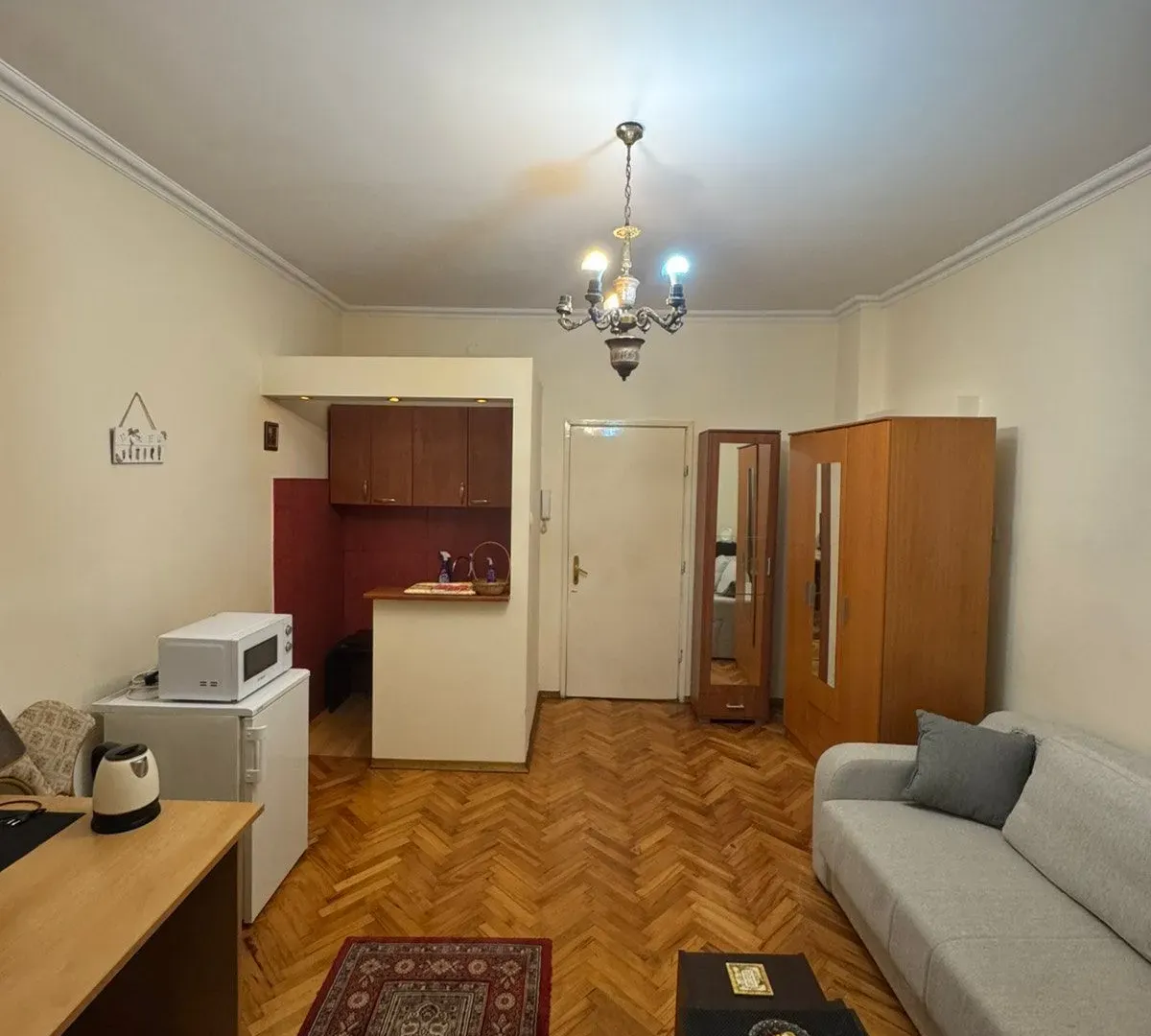Izdavanje, garsonjera, 32m², Centar, Podgorica