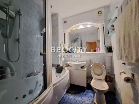 Prodaja, trosoban stan, 82m², Kalenić Pijaca, Vračar Sve Podlokacije - image 10