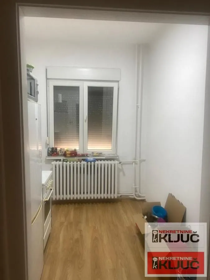 Prodaja, dvosoban stan, 50m², Centar, Novi Sad