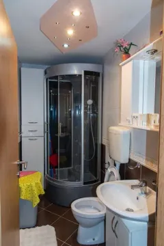 Prodaja, jednosoban stan, 45m², Ljubović, Podgorica - image 3
