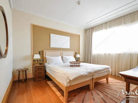 Prodaja, trosoban stan, 381m², Tivat, Crna Gora - image 12