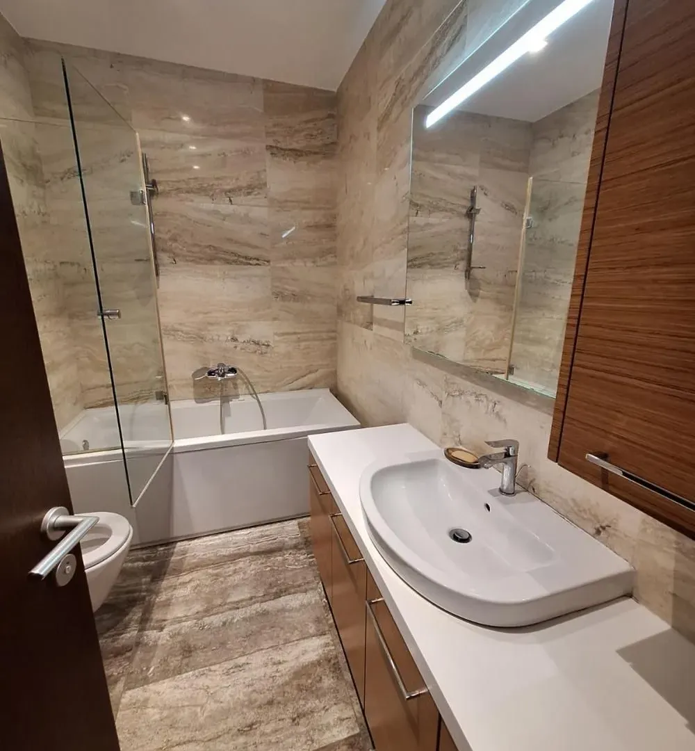 Izdavanje, trosoban stan, 102m², Vračar Hram, Vračar Sve Podlokacije