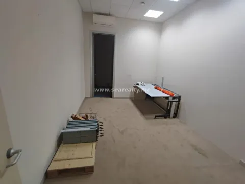 Rent, office space, 220m², Centar, Tivat - image 8