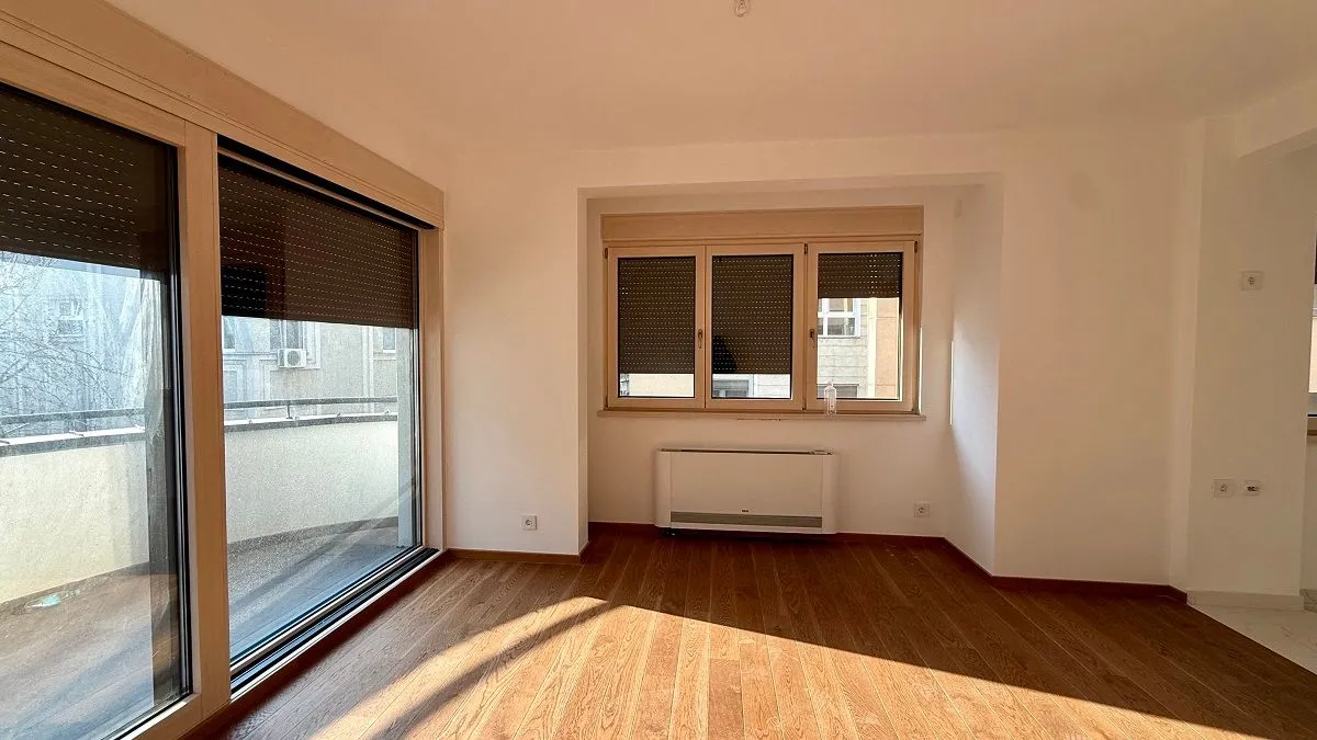 Prodaja, četvorosoban stan, 89m², Vračar Hram, Vračar Sve Podlokacije