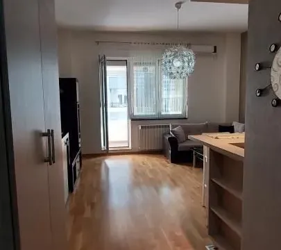 Izdavanje, jednosoban stan, 40m², Sajmište, Novi Sad - image 5