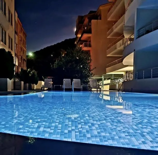 Prodaja, dvosoban stan, 85m², Petrovac, Budva