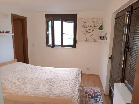 Prodaja, dvosoban stan, 70m², Prčanj, Kotor - image 4