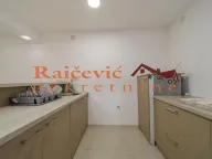 Izdavanje, poslovni prostor, 180m², Lekino Brdo, Voždovac Sve Podlokacije - image 5