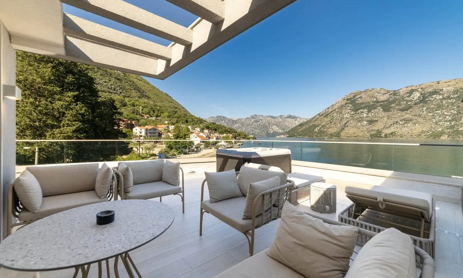 Prodaja, kuća, 164m², Stoliv, Kotor
