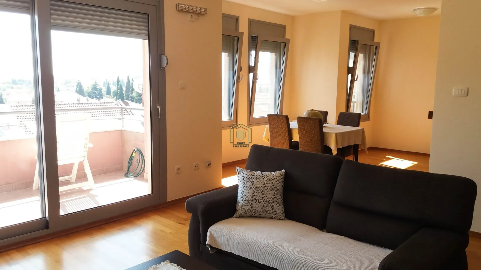 Rent, three bedroom apartment, 125m², Gorica C, Podgorica