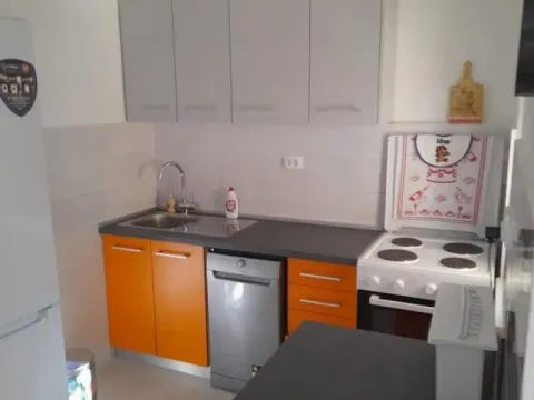 Prodaja, dvosoban stan, 66m², Centar, Tivat - image 4