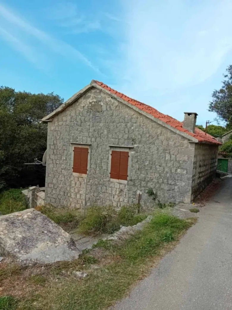 Sale, house, 110m², Zagora, Kotor