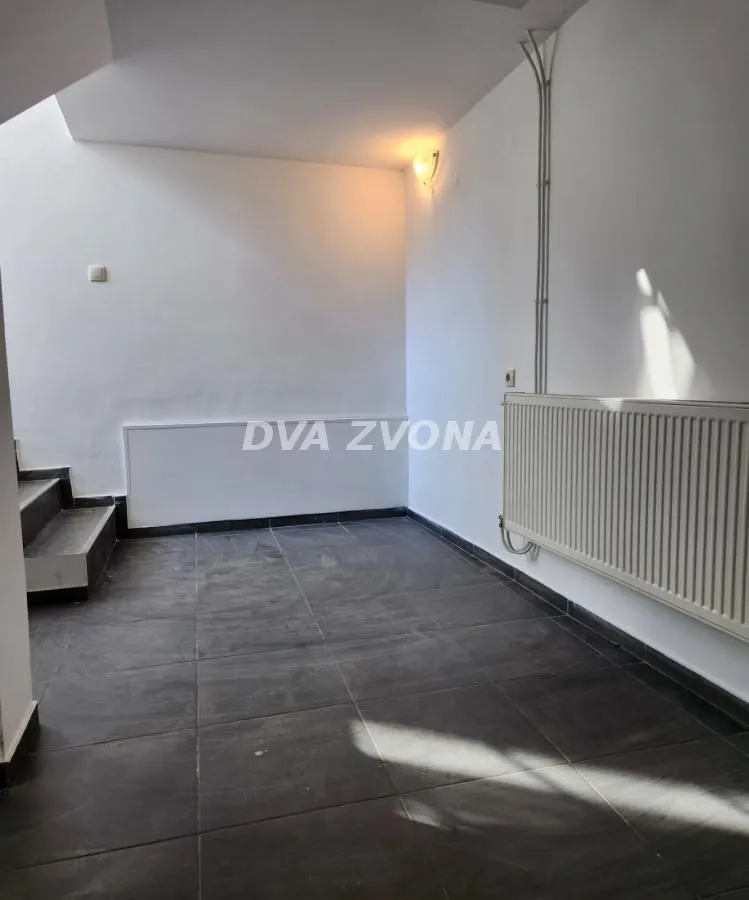 Rent, office space, 58m², Rotkvarija, Novi Sad Sve Podlokacije