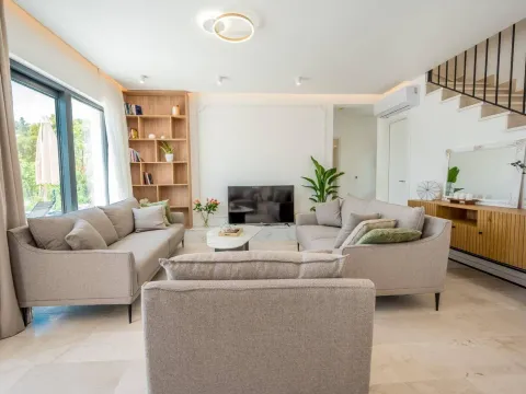 Prodaja, kuća, 250m², Mrčevac, Tivat - image 27