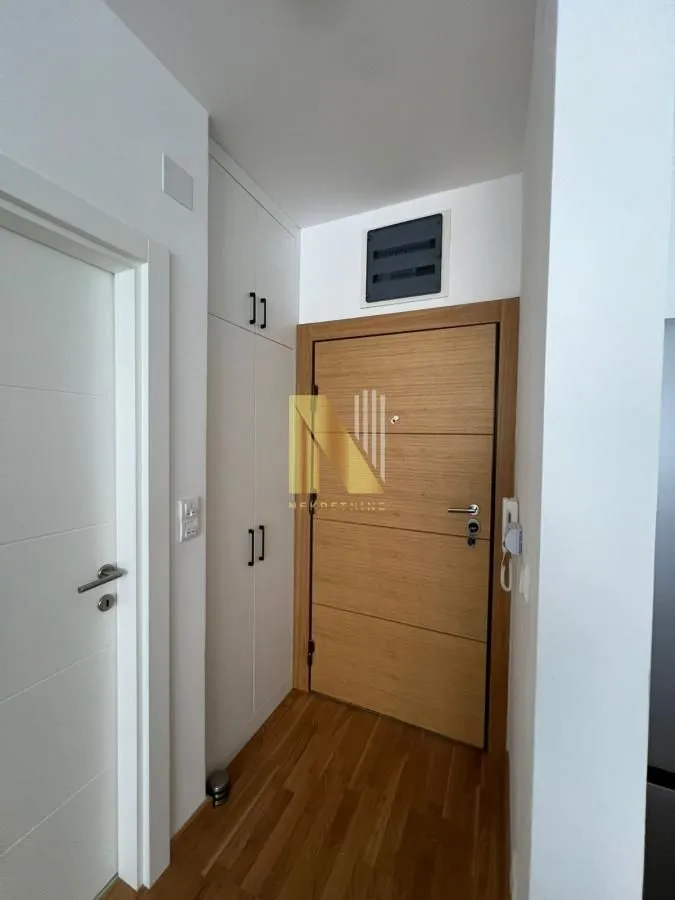 Izdavanje, jednosoban stan, 42m², Podbara, Novi Sad Sve Podlokacije