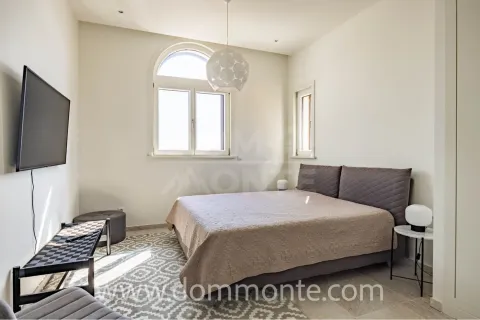 Rent, two bedroom apartment, 100m², Luštica Bay, Tivat - image 14