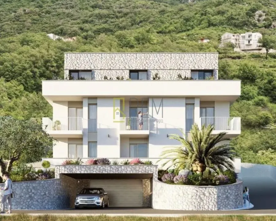 Sale, two bedroom apartment, 88m², Kotor, Crna Gora