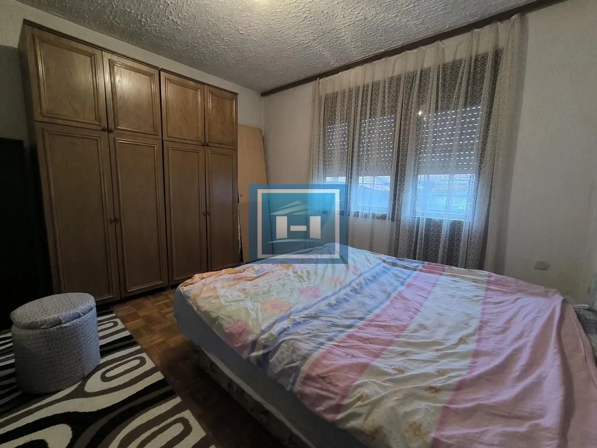 Sale, house, 291m², Ćuprija, Srbija