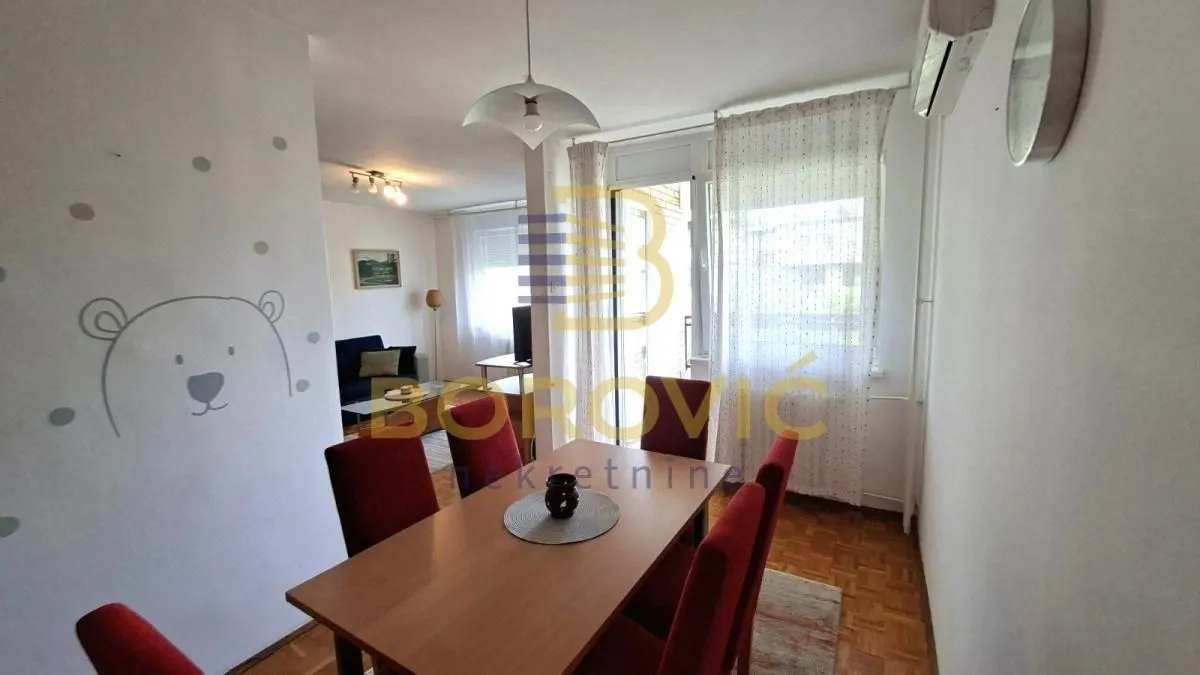 Rent, two bedroom apartment, 65m², Stari Grad, Beograd