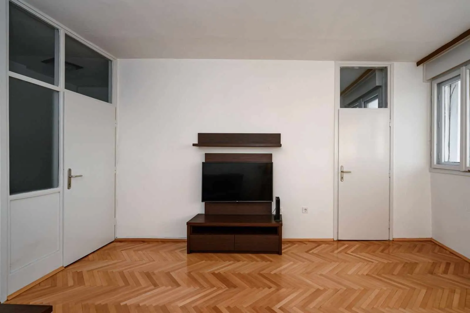 Prodaja, dvosoban stan, 68m², Drpe Mandića, Podgorica