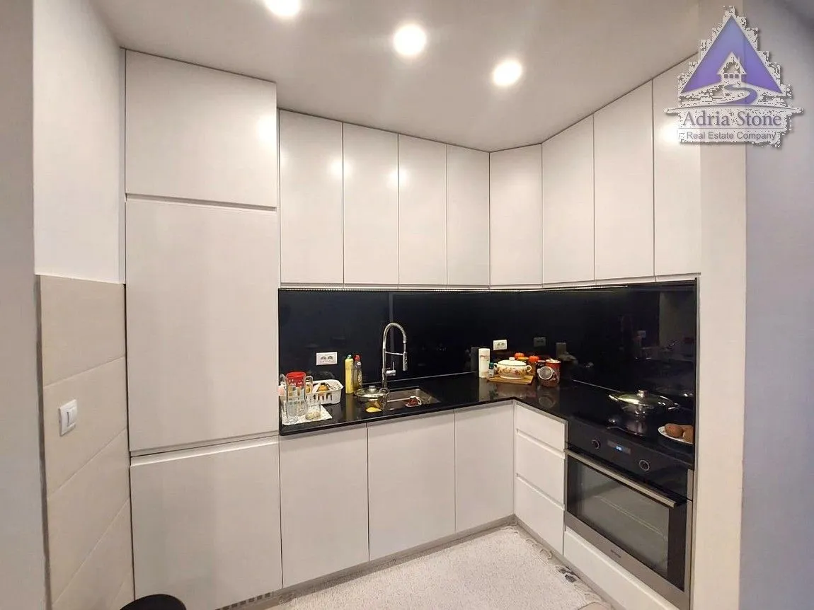 Prodaja, trosoban stan, 89m², Seljanovo, Tivat