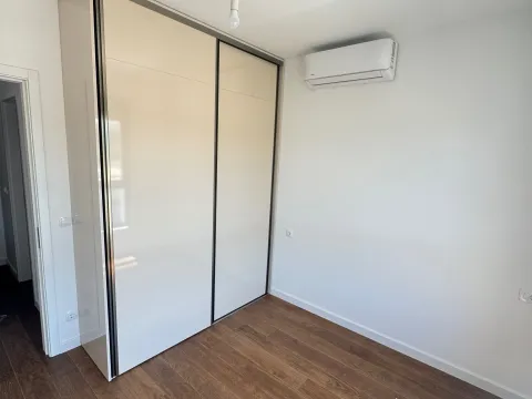 Prodaja, jednosoban stan, 42m², Centar, Bar - image 5