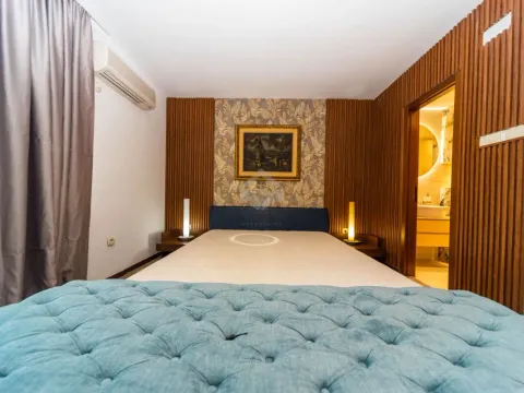 Izdavanje, trosoban stan, 200m², Gorica C, Podgorica - image 11