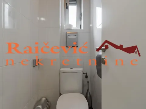 Izdavanje, poslovni prostor, 24m², Stari Grad, Beograd - image 11