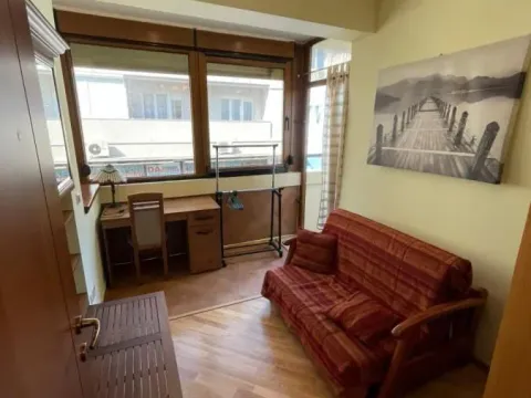 Izdavanje, dvosoban stan, 79m², Centar, Tivat - image 5