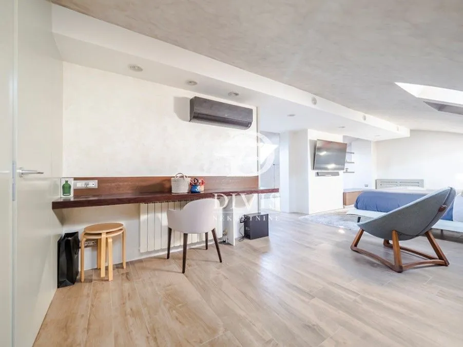 Sale, three bedroom apartment, 158m², Zvezdara Sve Podlokacije, Beograd