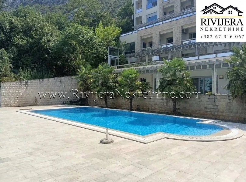 Prodaja, jednosoban stan, 53m², Dobrota, Kotor