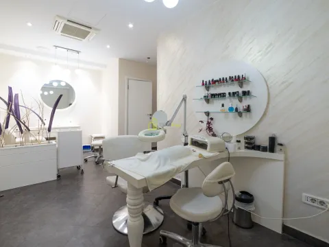 Prodaja, poslovni prostor, 1343m², Centar, Podgorica - image 68