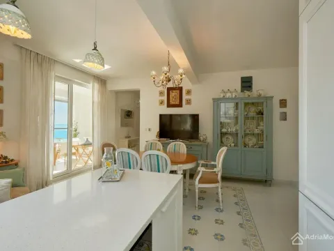 Prodaja, trosoban stan, 150m², Bečići, Budva - image 7