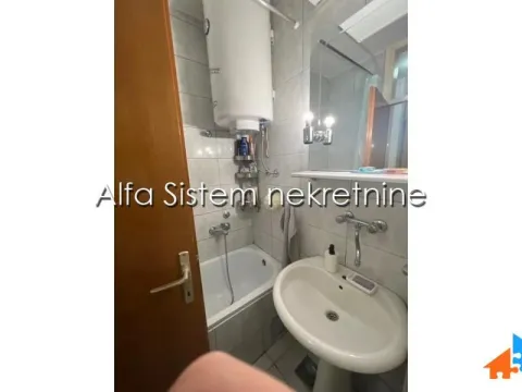 Rent, apartment, 40m², Južni Bulevar, Vračar Sve Podlokacije - image 16