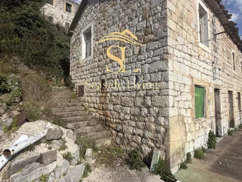 Sale, house, 152m², Dub, Kotor - image 1