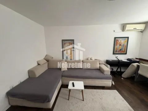 Sale, two bedroom apartment, 55m², Zemun Gornji Grad, Zemun Sve Podlokacije - image 3