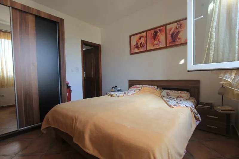 Sale, house, 296m², Šušanj, Bar