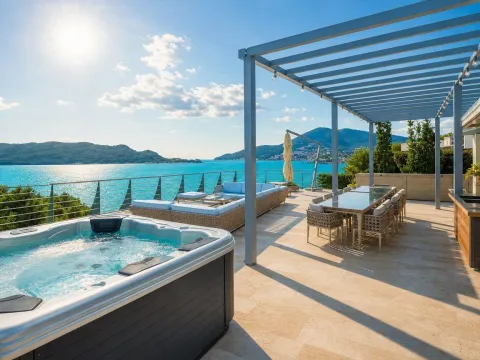 Prodaja, četvorosoban stan, 562m², Budva, Crna Gora - image 11