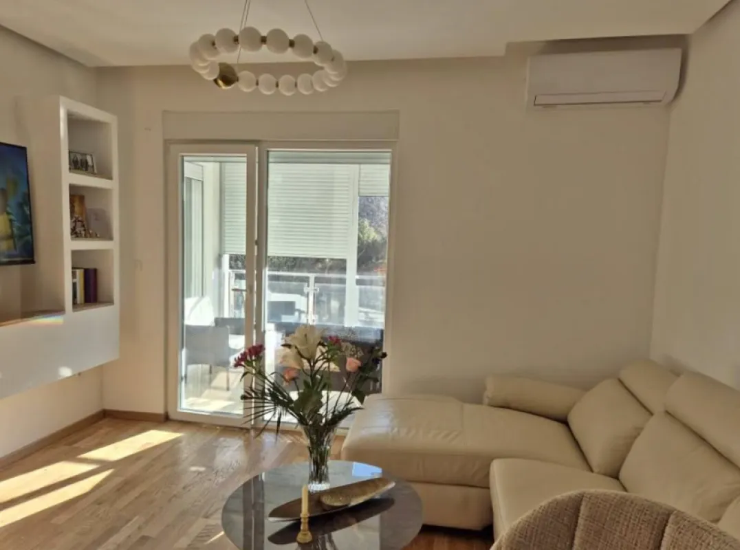 Sale, one bedroom apartment, 43m², Bečići, Budva