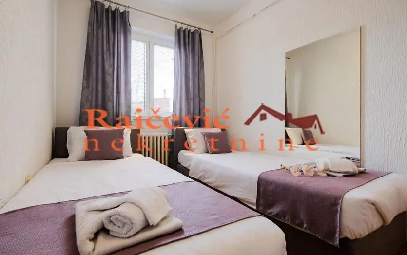 Rent, three bedroom apartment, 60m², Stari Grad, Beograd